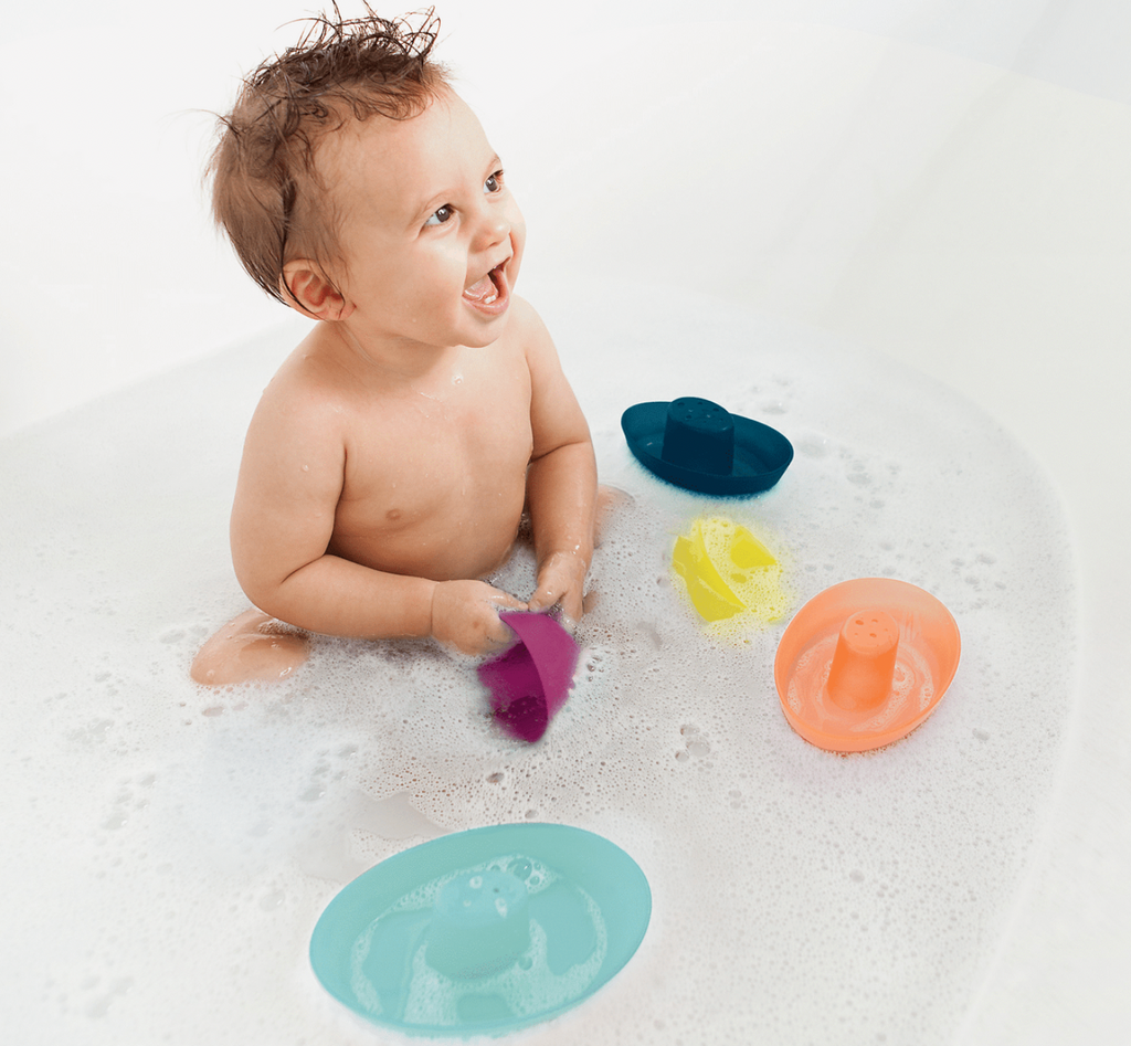 Boon stacking boots bath toys